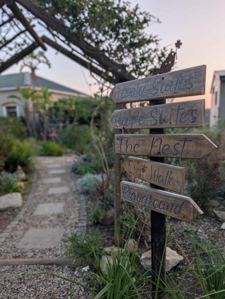 Woodlands amenities sign